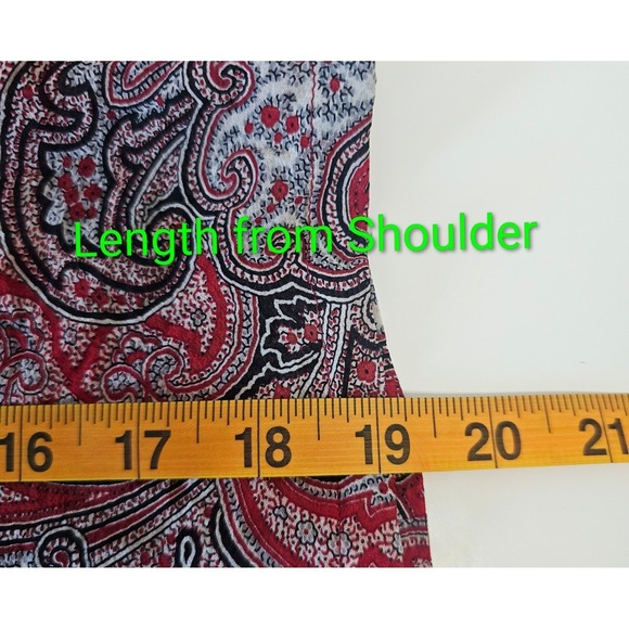 St. John Cropped‎ Red Multi Paisley Print Button Front Blouse SZ 14 SEE BUTTONS - Picture 8 of 8